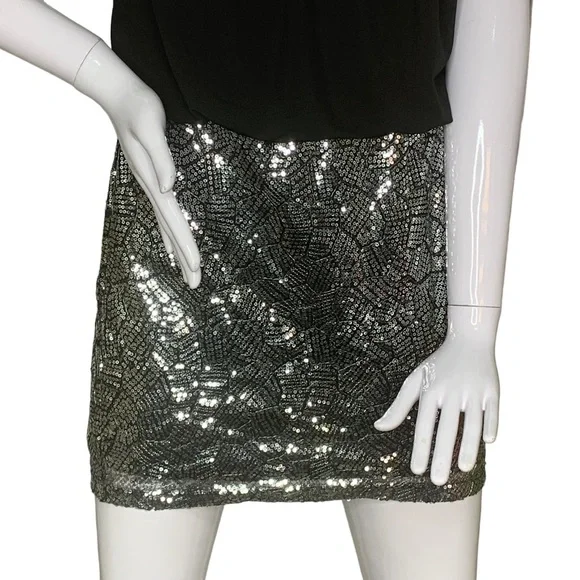 Trixxi Mini Dress Size Small Colorblock Black Blouse and Silver Sequined Skirt - Picture 4 of 8